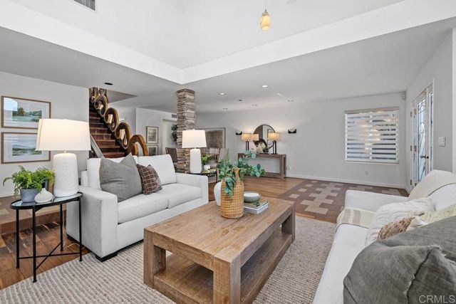 10817 Rueda Court, San Diego, CA 92124