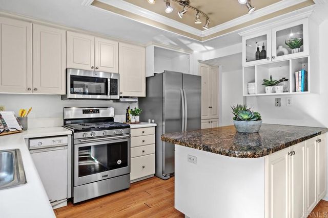 10817 Rueda Court, San Diego, CA 92124