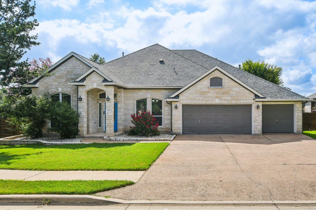 16601 Malaga Hills DR, Round Rock, TX 78681