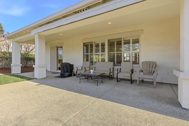 110 Northfield Ct, Lincoln, CA 95648