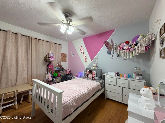 2515 Proctor Knott Dr, Louisville, KY 40218