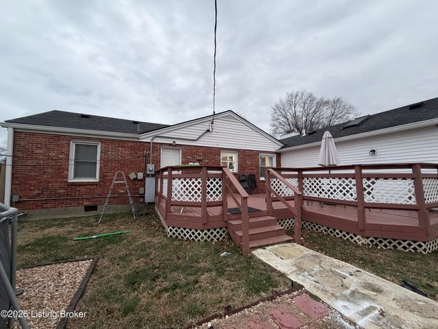 2515 Proctor Knott Dr, Louisville, KY 40218