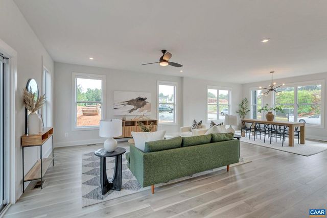 42 WARDELL CREST, Charlottesville, VA 22902