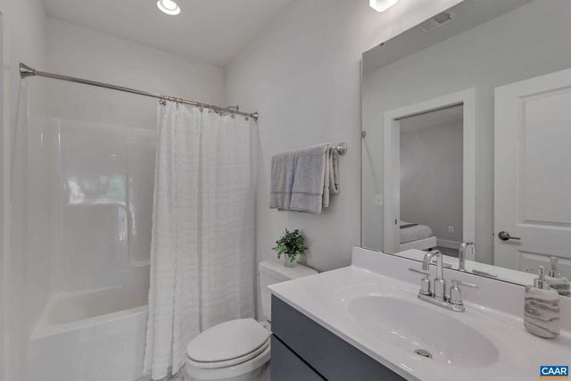 42 WARDELL CREST, Charlottesville, VA 22902