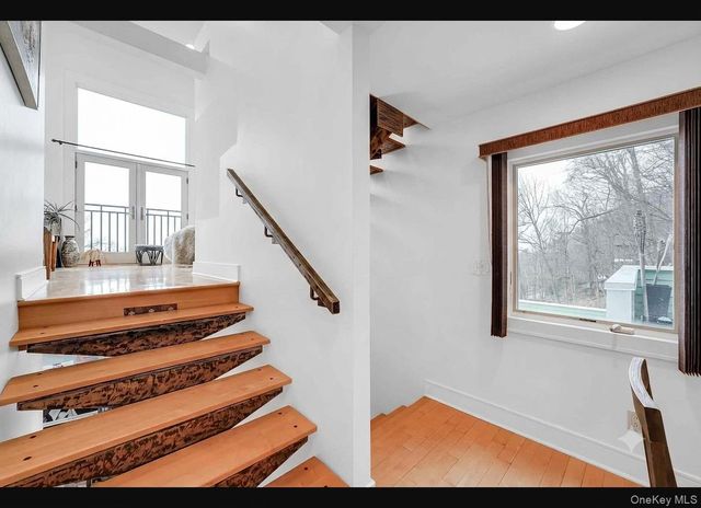 910 Route 9w S, Nyack, NY 10960