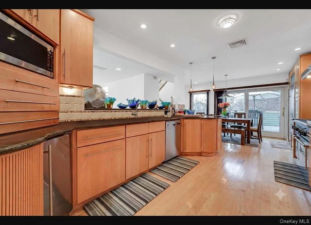 910 Route 9w S, Nyack, NY 10960