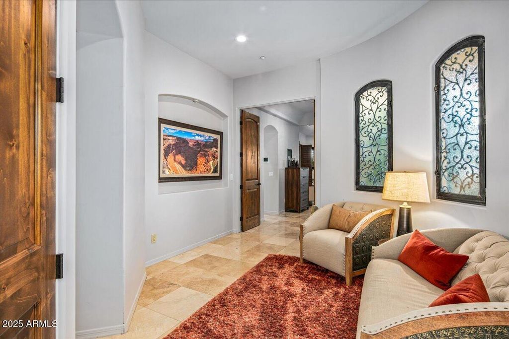 Image 20 of property listing at 33799 N 84TH Street, Scottsdale, AZ 85266