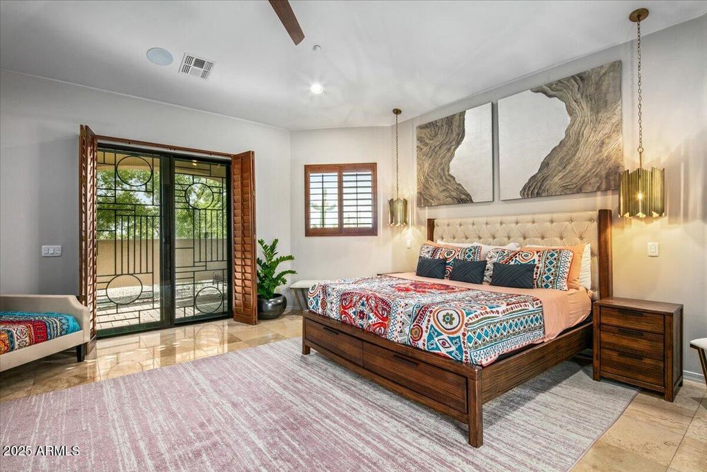 Image 22 of property listing at 33799 N 84TH Street, Scottsdale, AZ 85266