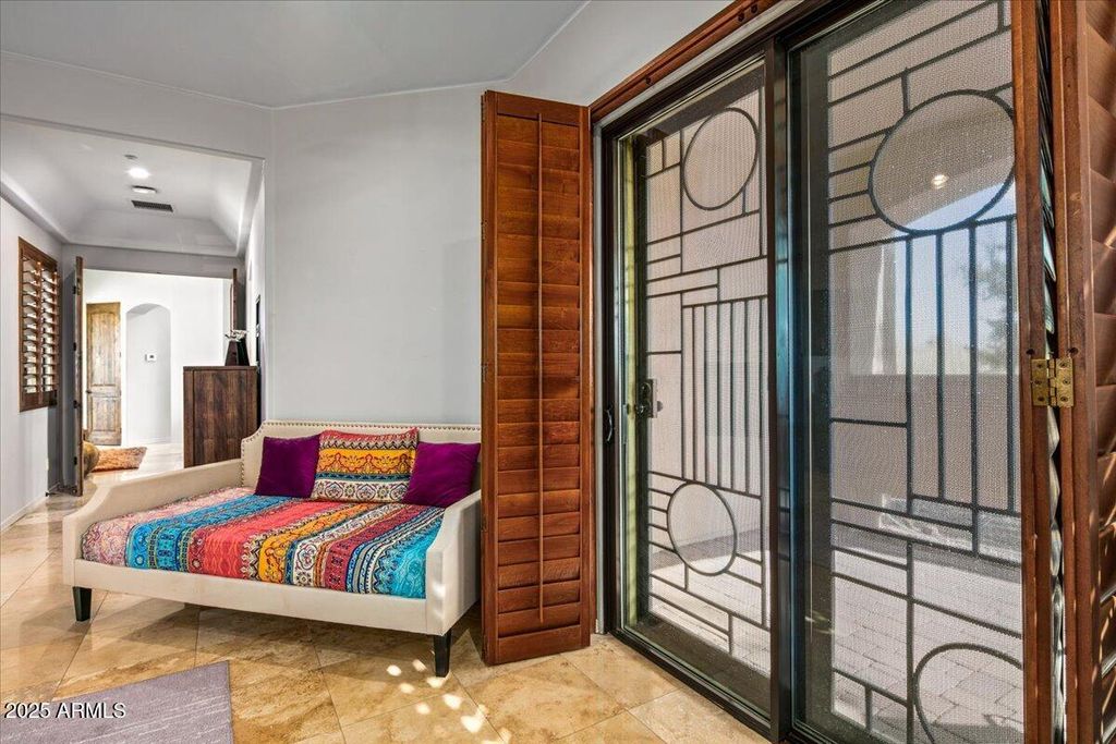 Image 24 of property listing at 33799 N 84TH Street, Scottsdale, AZ 85266