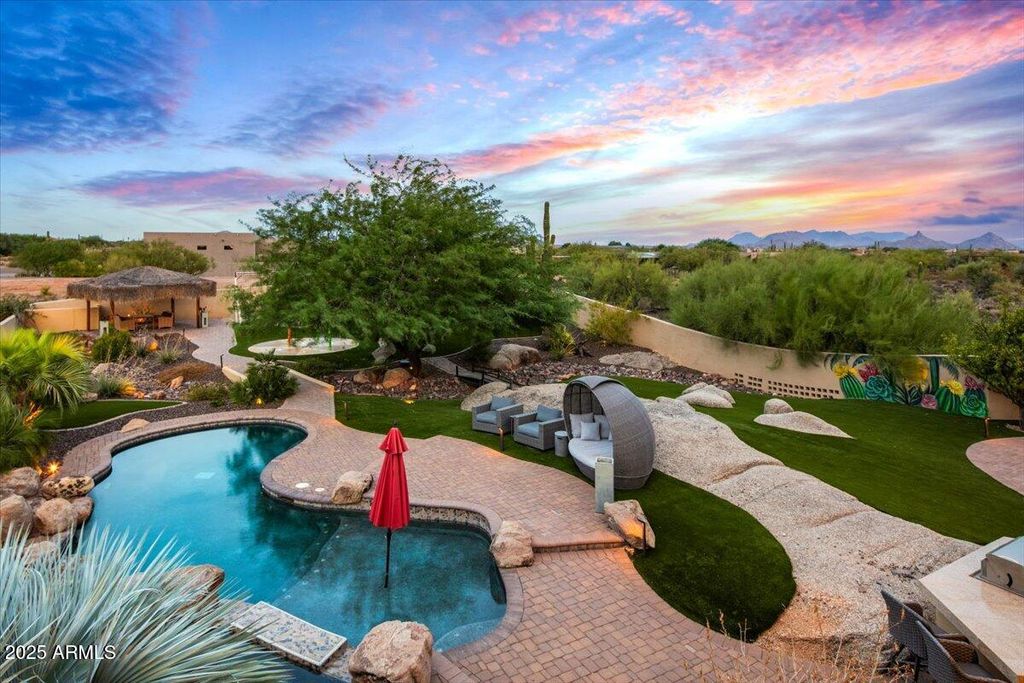 Image 41 of property listing at 33799 N 84TH Street, Scottsdale, AZ 85266