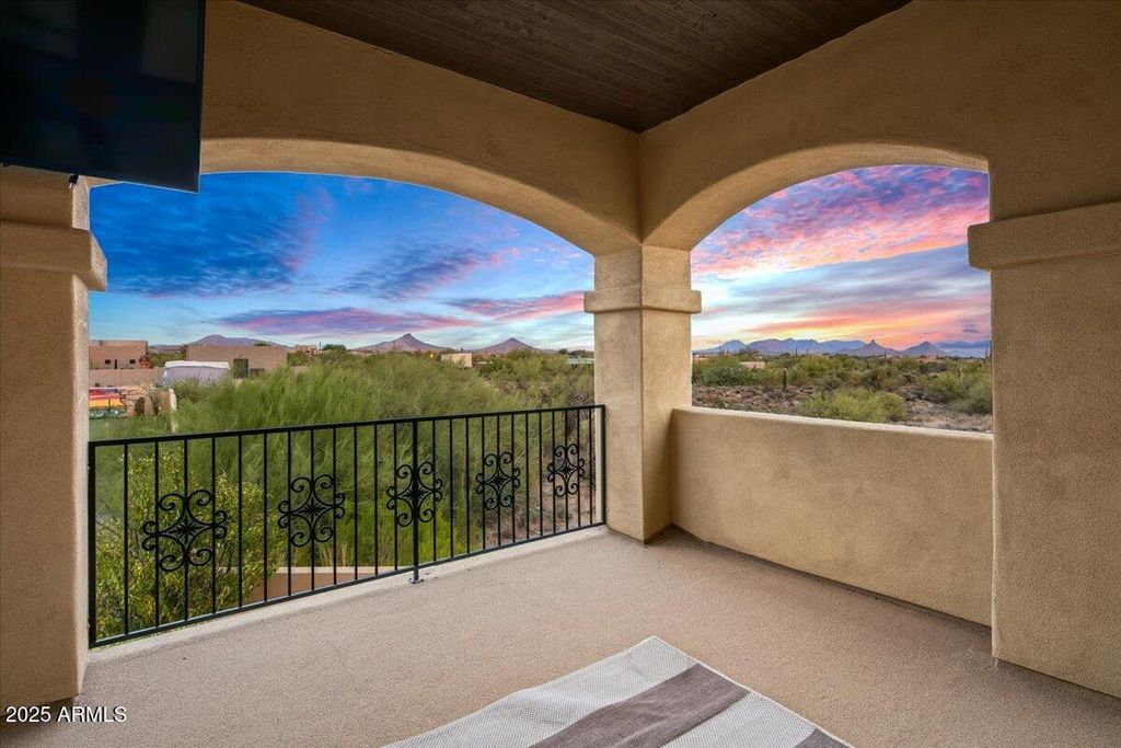 Image 50 of property listing at 33799 N 84TH Street, Scottsdale, AZ 85266