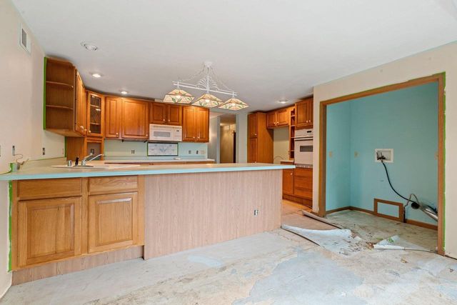 N189 CEDAR SPRINGS DRIVE, Neshkoro, WI 54960