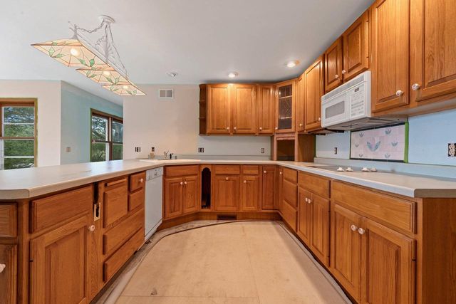 N189 CEDAR SPRINGS DRIVE, Neshkoro, WI 54960