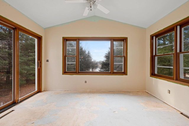 N189 CEDAR SPRINGS DRIVE, Neshkoro, WI 54960