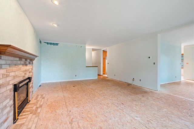 N189 CEDAR SPRINGS DRIVE, Neshkoro, WI 54960