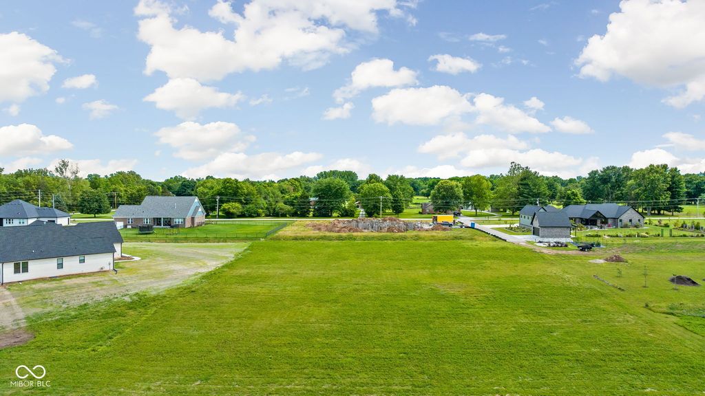 5872 Gibbs Road, Plainfield, IN 46168