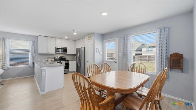 5359 Fair Moon Drive, Bulverde, TX 78163