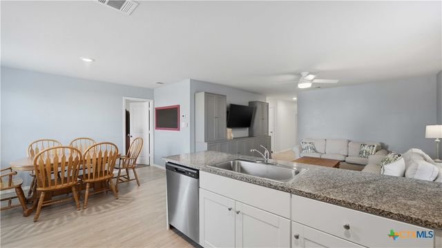 5359 Fair Moon Drive, Bulverde, TX 78163