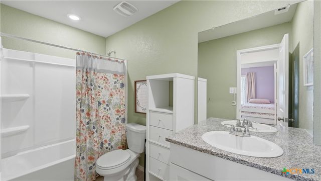 5359 Fair Moon Drive, Bulverde, TX 78163