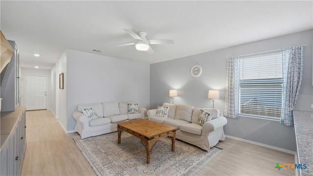 5359 Fair Moon Drive, Bulverde, TX 78163