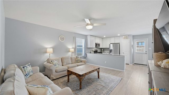 5359 Fair Moon Drive, Bulverde, TX 78163