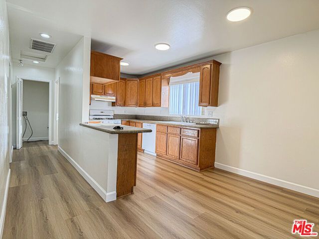1555 204th Street 1555, Torrance, CA 90501