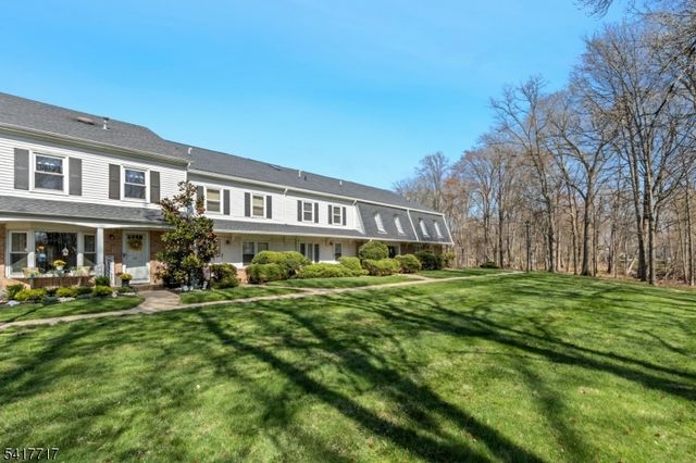 12 Maddaket Court, Scotch Plains Twp., NJ 07076