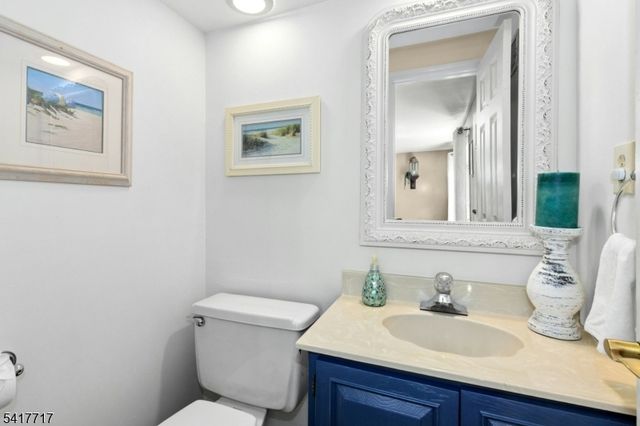 12 Maddaket Court, Scotch Plains Twp., NJ 07076