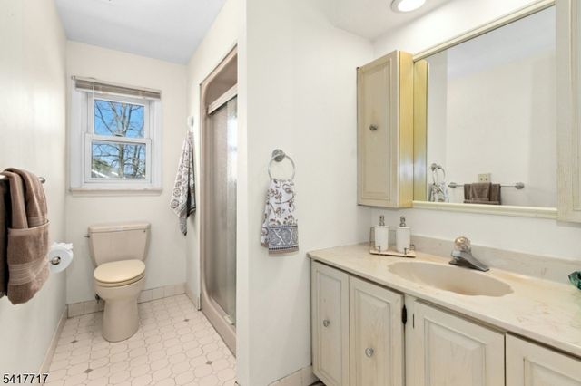 12 Maddaket Court, Scotch Plains Twp., NJ 07076