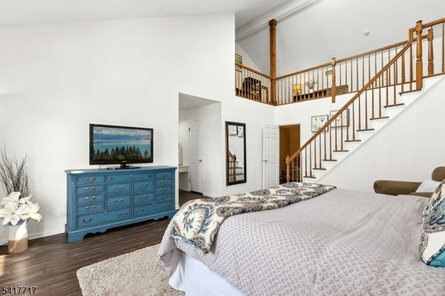 12 Maddaket Court, Scotch Plains Twp., NJ 07076