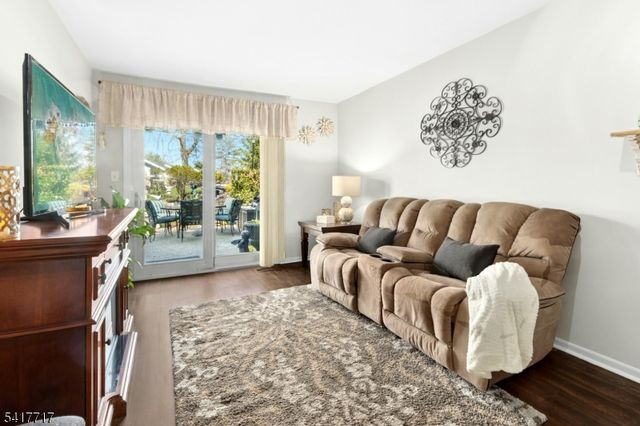 12 Maddaket Court, Scotch Plains Twp., NJ 07076