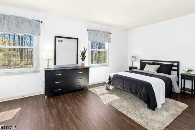 12 Maddaket Court, Scotch Plains Twp., NJ 07076