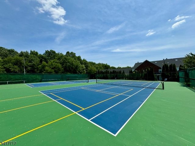 12 Maddaket Court, Scotch Plains Twp., NJ 07076