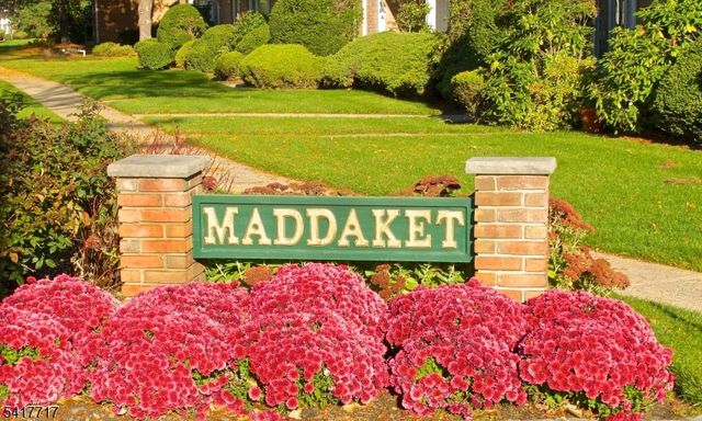 12 Maddaket Court, Scotch Plains Twp., NJ 07076