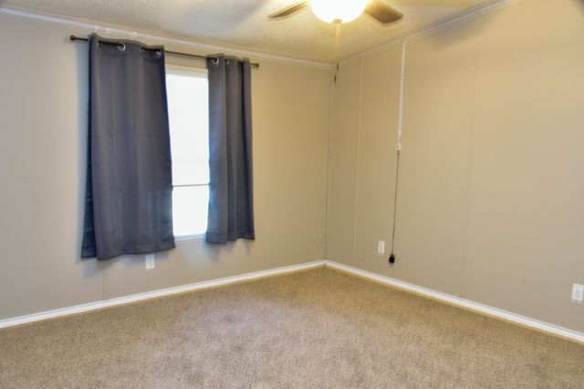 289 Belle Place, Springtown, TX 76082