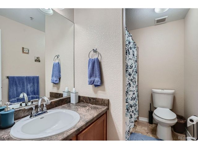 8779 S Kipling Way 204, Littleton, CO 80127