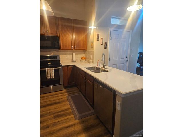 8779 S Kipling Way 204, Littleton, CO 80127