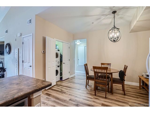 8779 S Kipling Way 204, Littleton, CO 80127