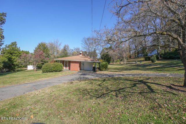 4305 Reed Rd, Louisville, TN 37777