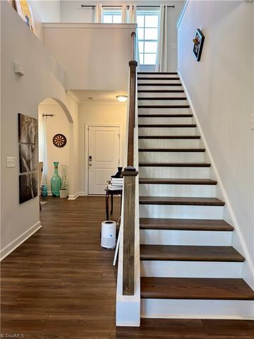 12 Freemont Court, Thomasville, NC 27360