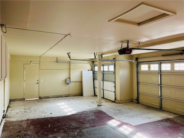 12771 Ponderosa Ranch Road, Victorville, CA 92392