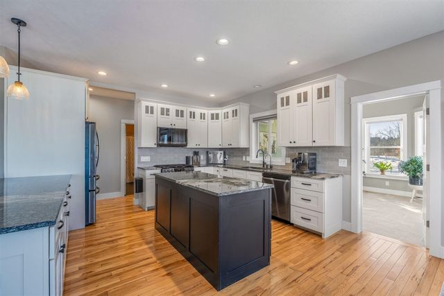 4343 S Montcalm Avenue, Lowell, MI 49331