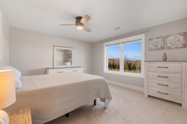 4343 S Montcalm Avenue, Lowell, MI 49331