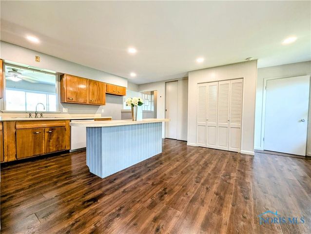 1454 Whitaker Way, Montpelier, OH 43543