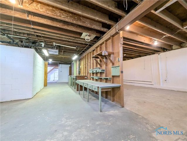 1454 Whitaker Way, Montpelier, OH 43543