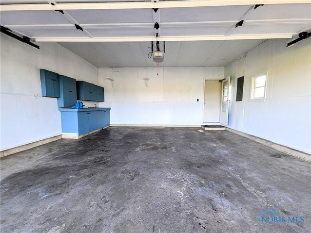 1454 Whitaker Way, Montpelier, OH 43543