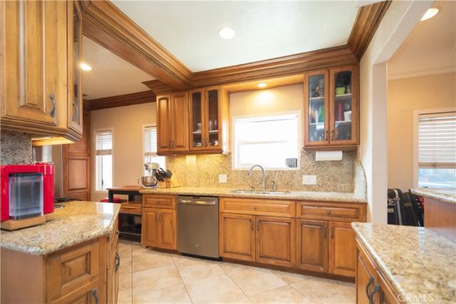 848 S Lemon, Anaheim, CA 92805