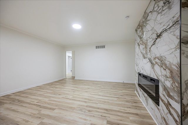 505 EASTBOURNE PL, Memphis, TN 38117