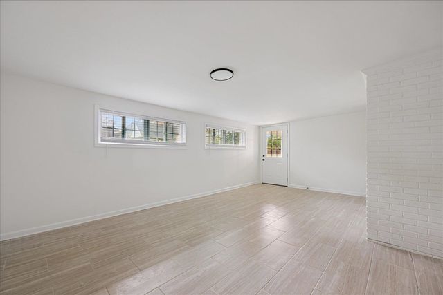 505 EASTBOURNE PL, Memphis, TN 38117