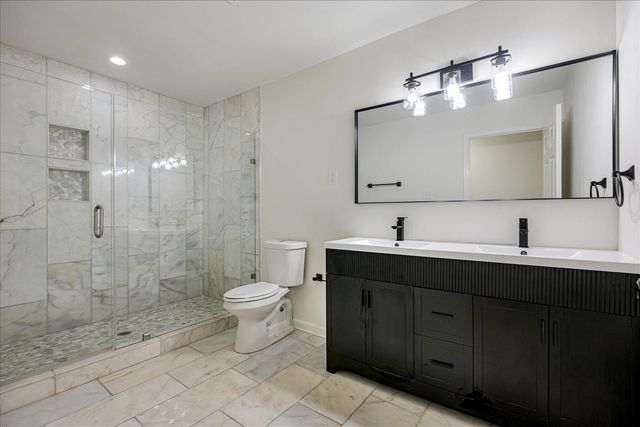 505 EASTBOURNE PL, Memphis, TN 38117